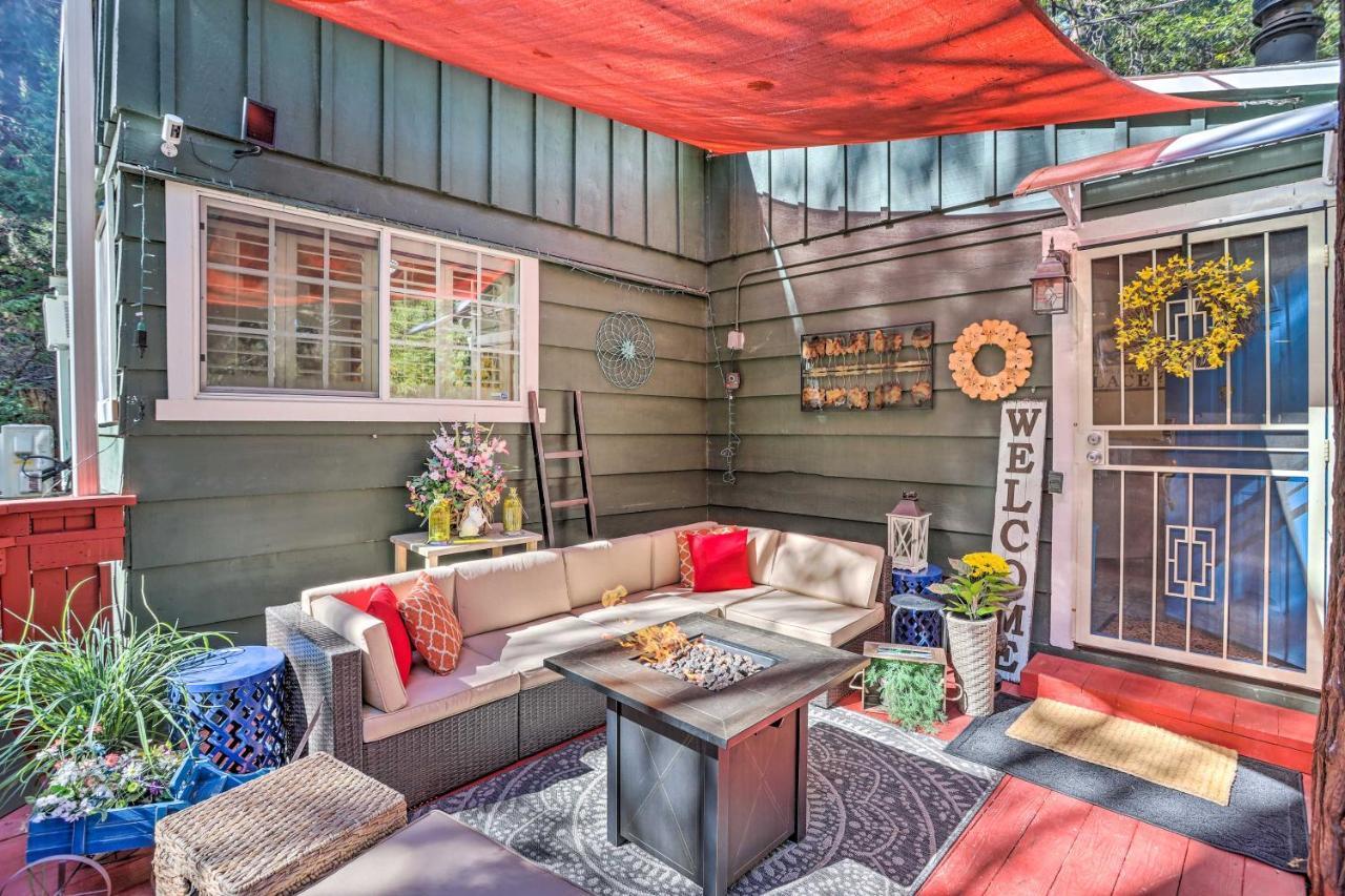 Boho Crestline Cabin, 1 Mile To Lake Gregory! المظهر الخارجي الصورة