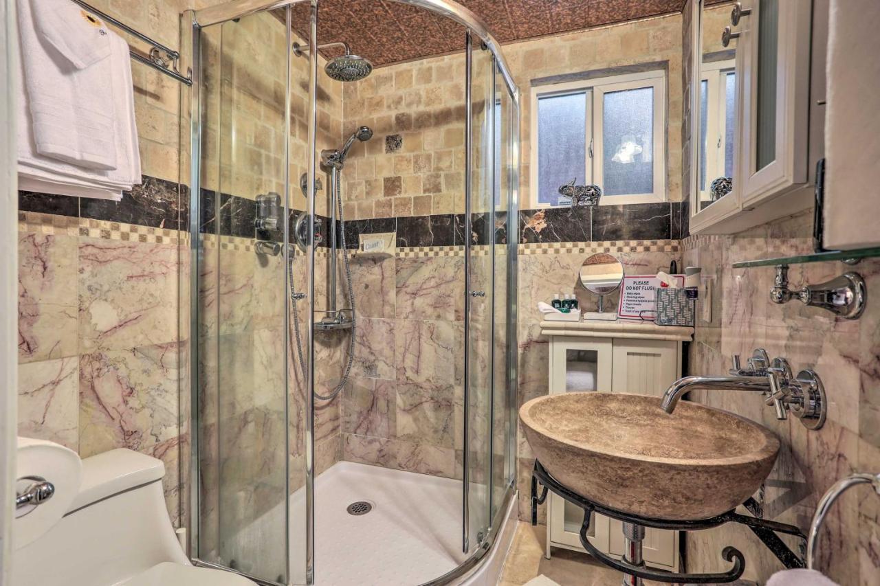 Boho Crestline Cabin, 1 Mile To Lake Gregory! المظهر الخارجي الصورة
